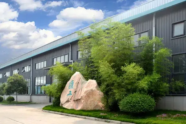 img-496-372 img-496-372