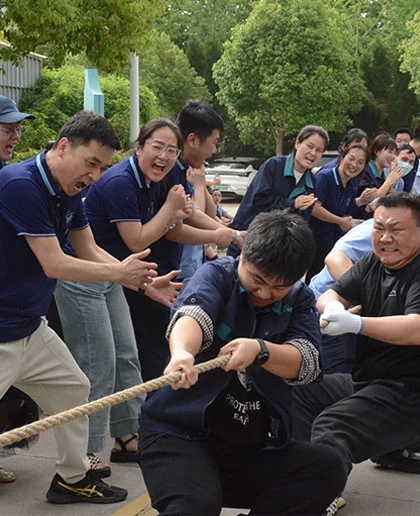 Teamwork in Action: CHG Bearing's Tug-of-War Challenge